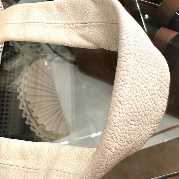 CHANEL White Caviar Leather Perforated CC Bowler Bag - Picture 4 of 12